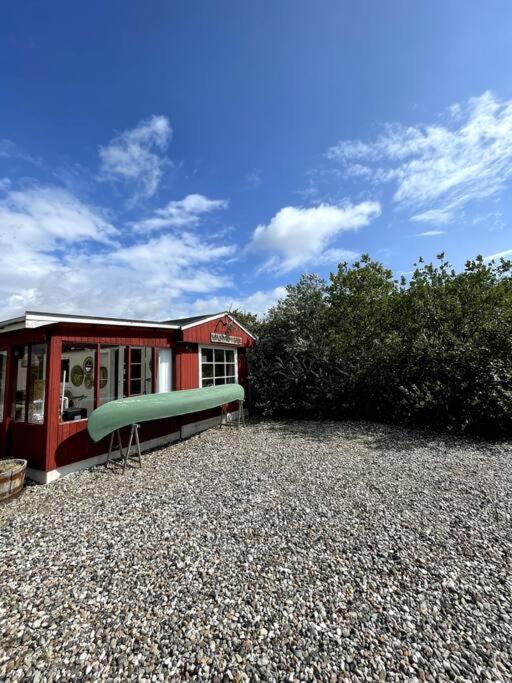 Fjordhytten. Rebuild Train Wagon From 1937. Apartment Odense Exterior photo
